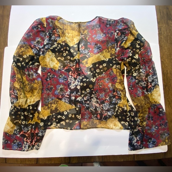 BCBG Bohemian Patchwork Floral Long Sleeve Tie Blouse Size XS B6 - Picture 1 of 3